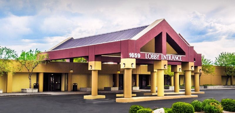 Ramada By Wyndham Salt Lake City North Temple Ngoại thất bức ảnh