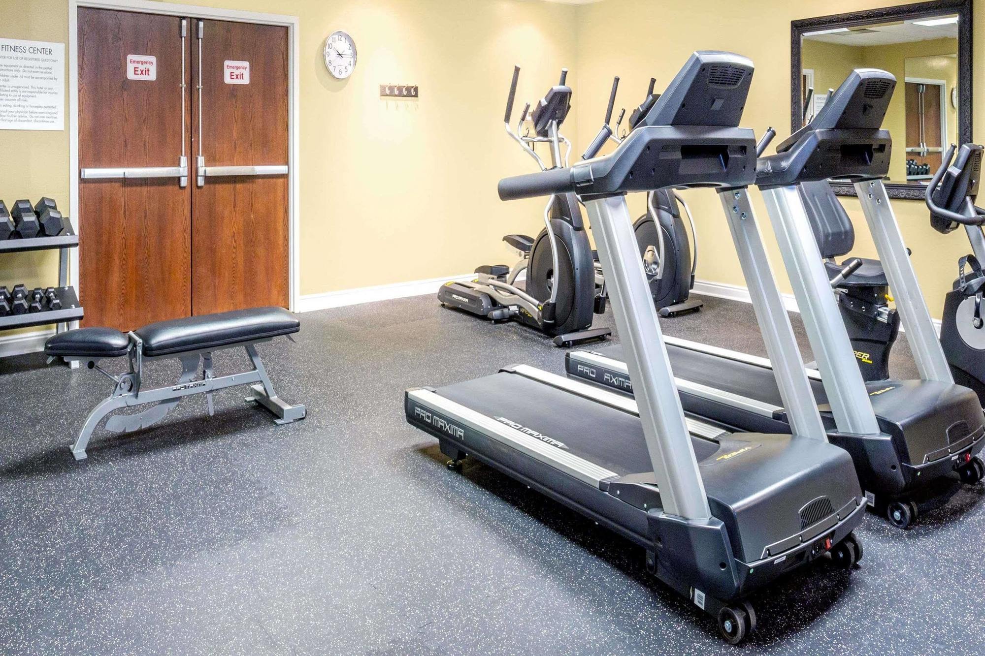 Ramada By Wyndham Salt Lake City North Temple Ngoại thất bức ảnh